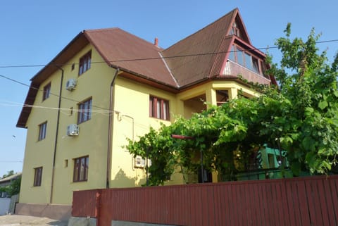 Facade/entrance, Summer, Street view