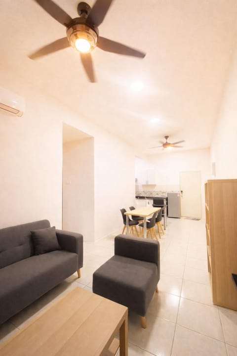 Living room, Seating area, air conditioner