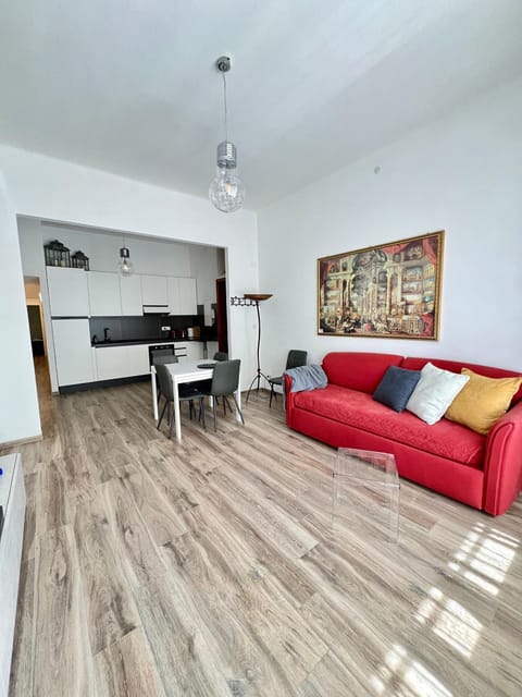 TV and multimedia, Living room, Dining area