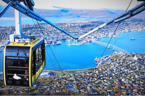 Strøken villa med spektakulær utsikt Villa in Tromso