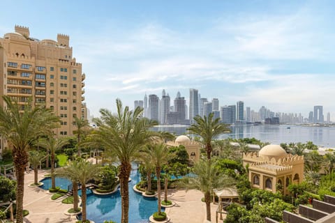 View (from property/room), View (from property/room), Landmark view, Landmark view, Pool view, Sea view