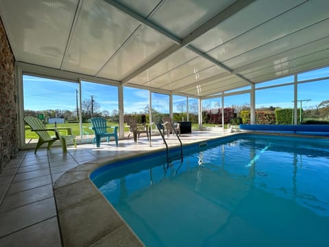 Patio, Day, Pool view, Swimming pool, sunbed
