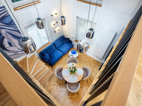 Living room, Seating area, Dining area