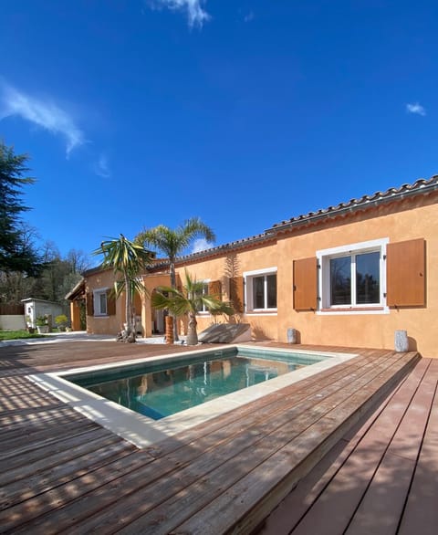 Valbonne, villa avec piscine Villa in Valbonne