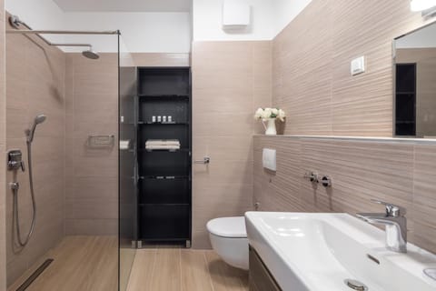 Shower, Toilet, Bathroom