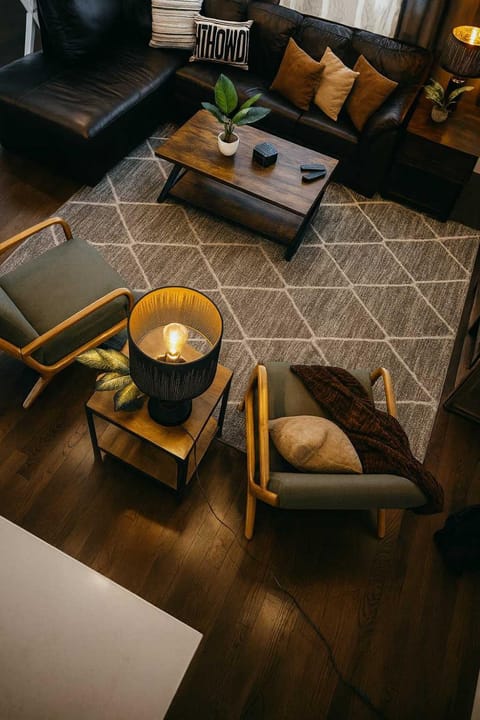 Large East Nashville Home with Game Room sleeps 12 House in East Nashville