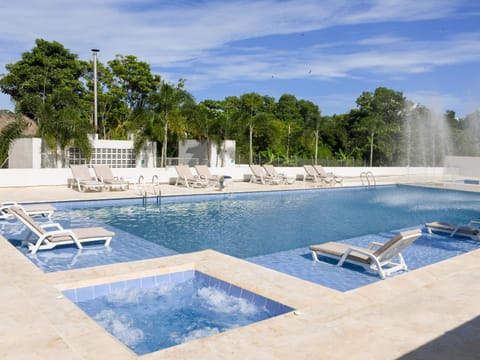 Swimming pool