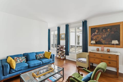 Gros Caillou - Surcouf 2bdr Apartment in Paris