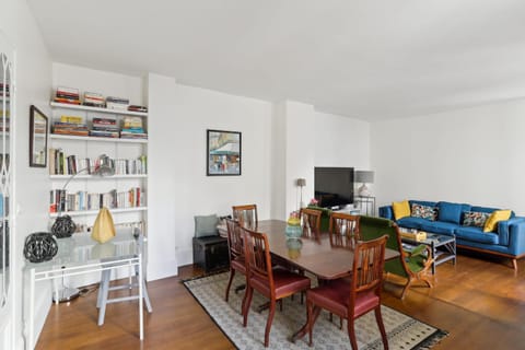 Gros Caillou - Surcouf 2bdr Apartment in Paris