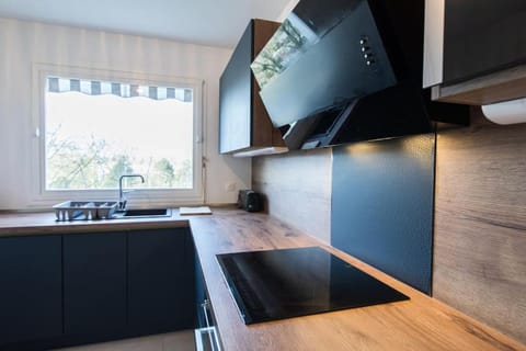 Élégance et confort- Vidéoprojecteur Tours-Parking Apartment in Tours