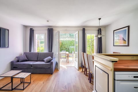 Bed, furniture, kitchen