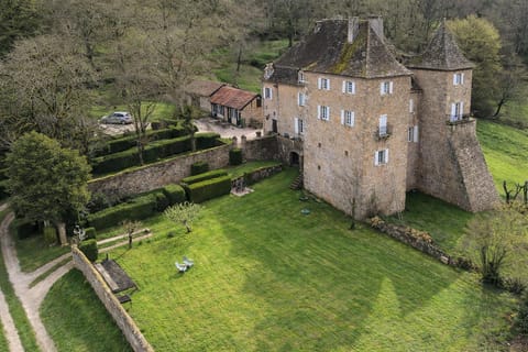 Property building, Garden, Area and facilities