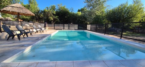 Swimming pool, sunbed