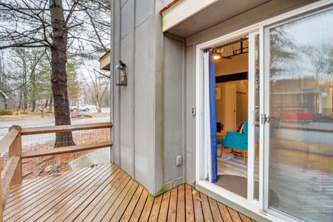 Cozy Cabin with Deck Less Than 1 Mi to Jack Frost Resort! Cabin in Kidder Township