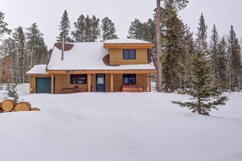 Four Seasons Retreat House in North Lawrence