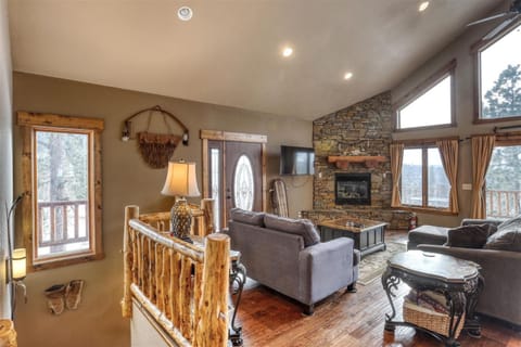 Westwinds Lodge House in North Lawrence