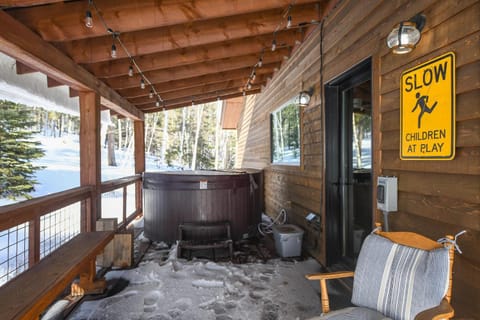 Yeti Hideout House in Pennington County