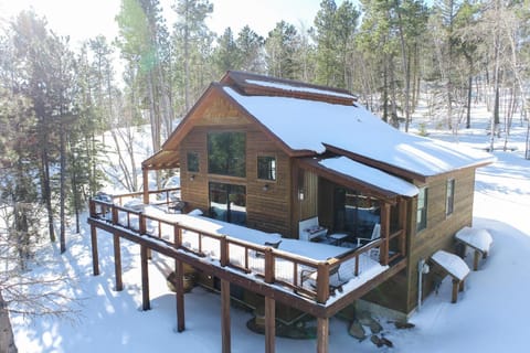 Yeti Hideout House in Pennington County