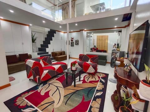 Communal lounge/ TV room, Living room, Bedroom