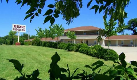 Best Budget Inn Motel in Ozark Mountains