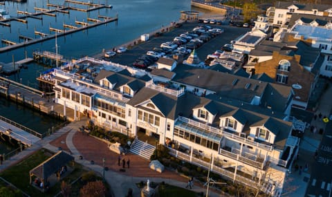 Property building, Bird's eye view