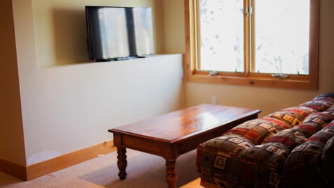 Crescent Ridge by White Pines Apartment in Park City