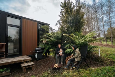 Kiwi Farm Cabin 2 by Tiny Away Cabin in Auckland Region