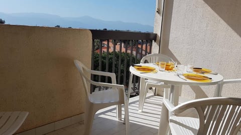 Balcony/Terrace, Balcony/Terrace, Dining area