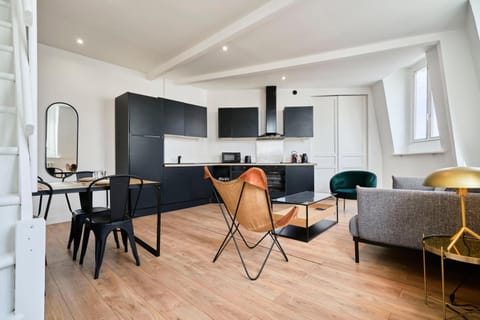 Duplex 2 bedrooms 2 bath Apartment in Lille