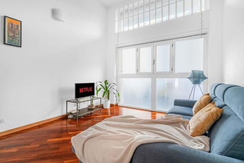 TV and multimedia, Living room, Photo of the whole room