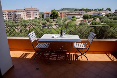 Property building, Patio, Day, Natural landscape, View (from property/room), Balcony/Terrace, Balcony/Terrace, Dining area