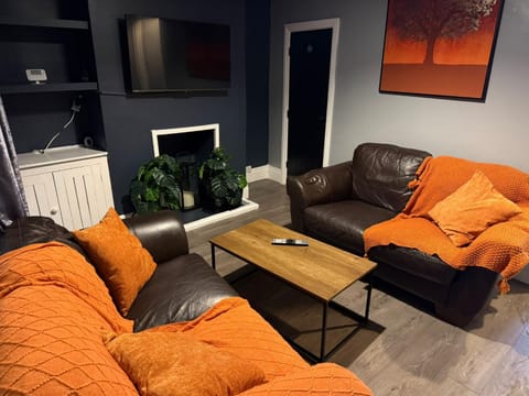 3 bed house in Gloucester near to city centre House in Gloucester