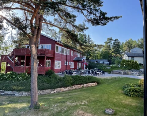 Property building, Natural landscape