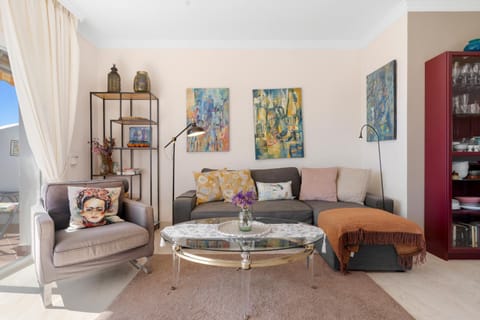 Living room, Other