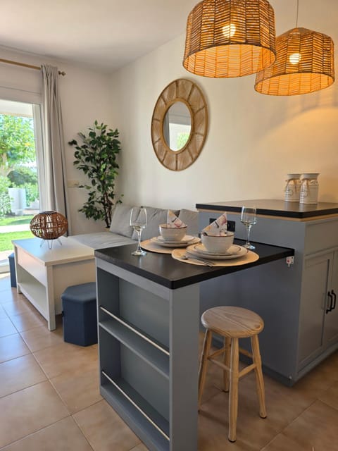 Food and drinks, Dining area