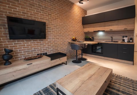 TV and multimedia, Kitchen or kitchenette