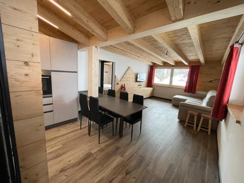 - Punta Penia - Canazei center app Apartment in Canazei