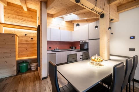 - Punta Penia - Canazei center app Apartment in Canazei