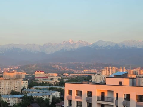 Property building, Day, Natural landscape, City view, Mountain view