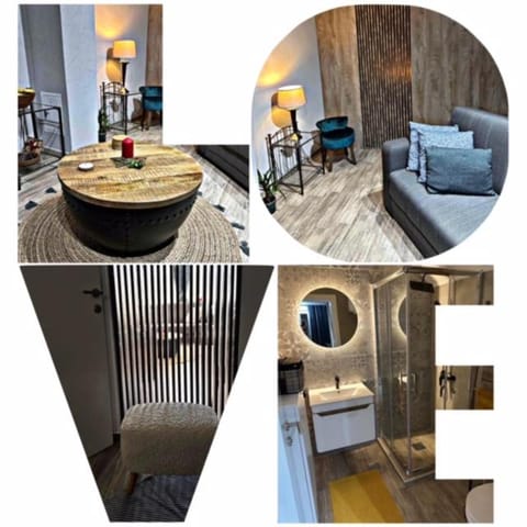 Toilet, Living room, Decorative detail, Seating area