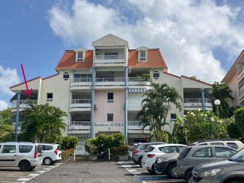 Property building, Parking