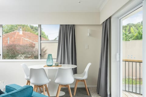 Riverside Retreat House in Whangārei