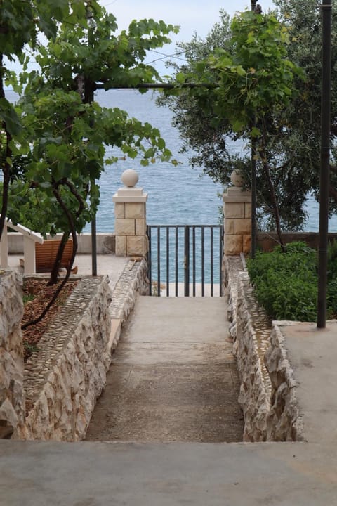 Beachfront apartments Dida - Seget Vranjica Apartment in Šibenik-Knin County, Croatia