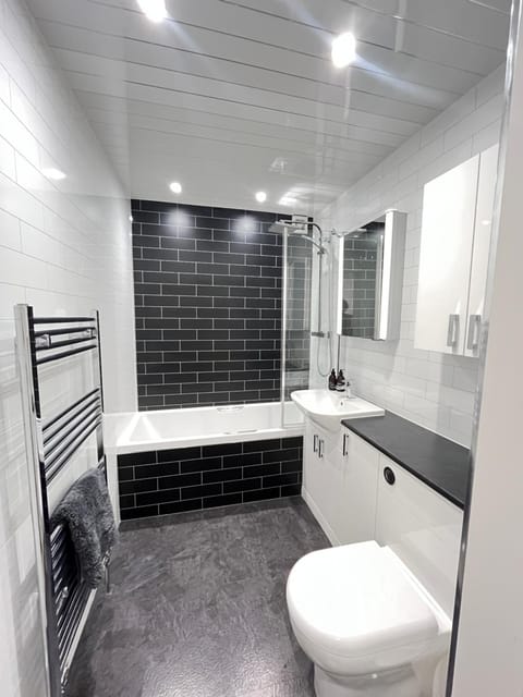 Taigh Oisean 4 Birnam Place Pitlochry Apartment in Pitlochry