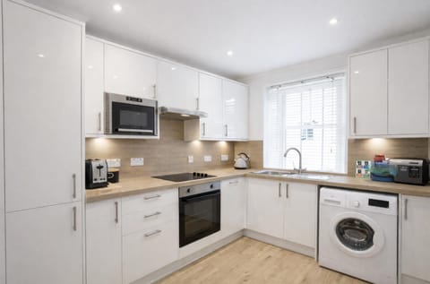 Off site, dishwasher, oven, stove, toaster, kitchen, kitchen