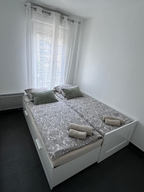 Appartement VILLA NOVA proche de Paris-Stade de France Apartment in Drancy