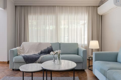 Living room, air conditioner