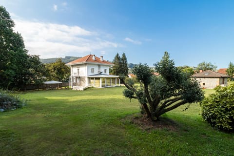 Garden, Garden view