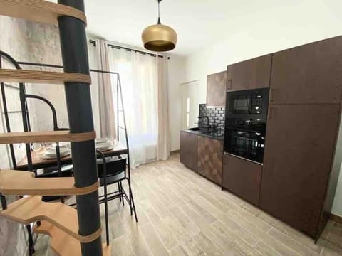 Appartement Esprit Industriel Apartment in Montrouge
