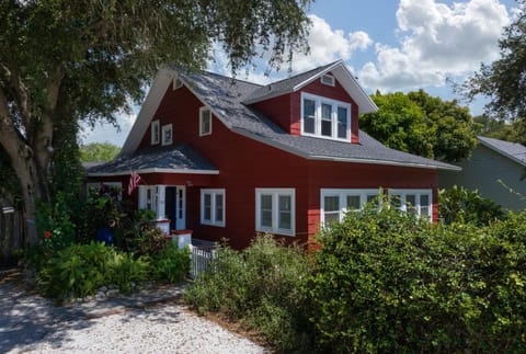 Ville Villekulla! Private pool home near Historic Palmetto! House in Palmetto